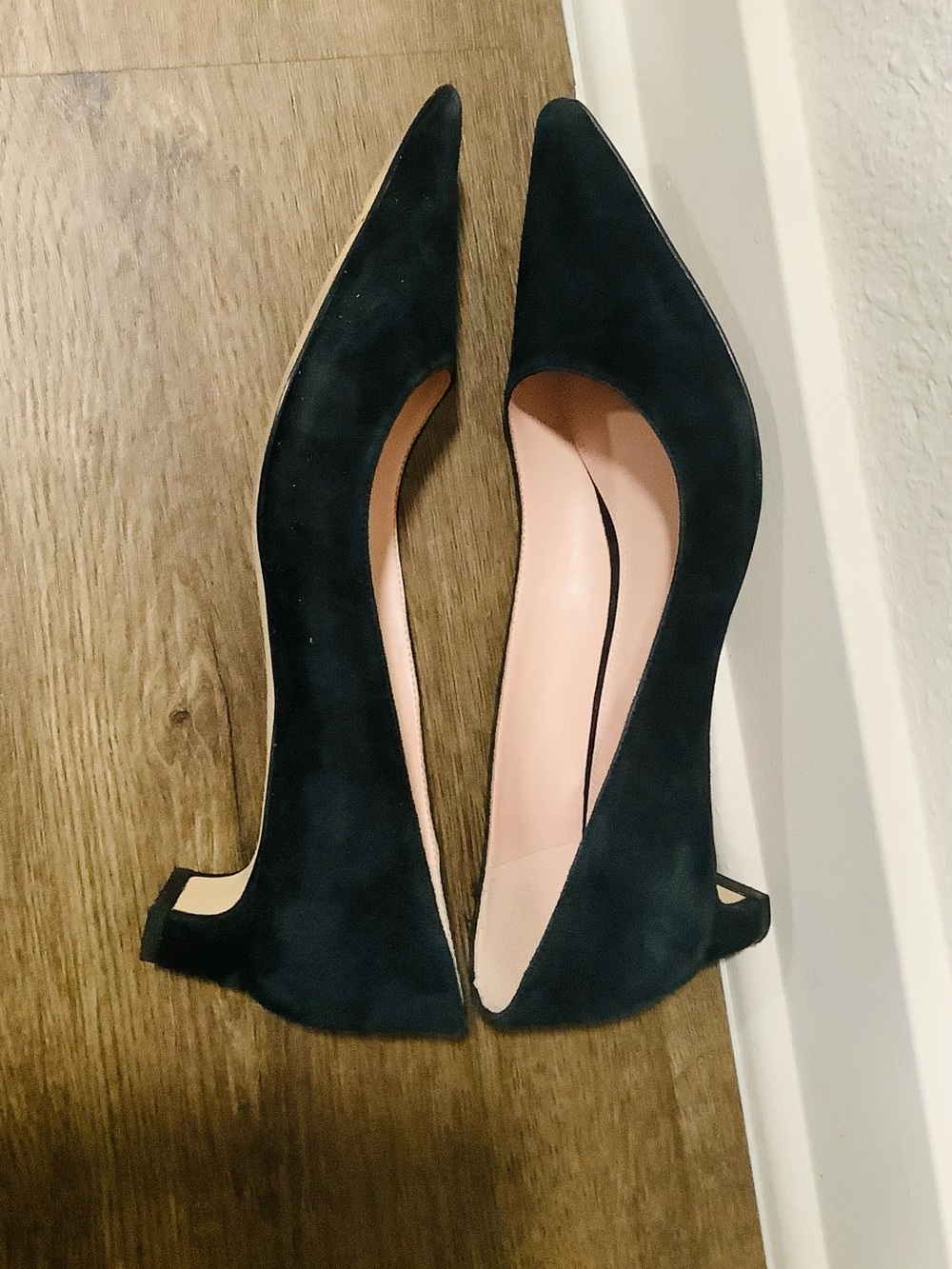kate spade Black Suede Pointed Heels / Used only few times - Picture 5 of 7